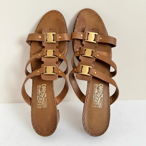 Salvatore Ferragamo Amatrice slide Leather Logo Buckle Block Heel Sandals 12 - Picture 7 of 15